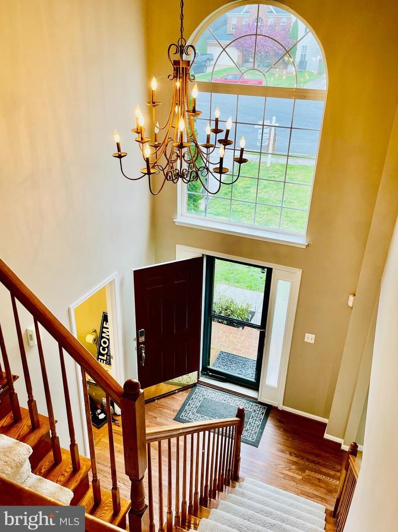 635 Beehive Way, Winchester VA  22601-6438 exterior