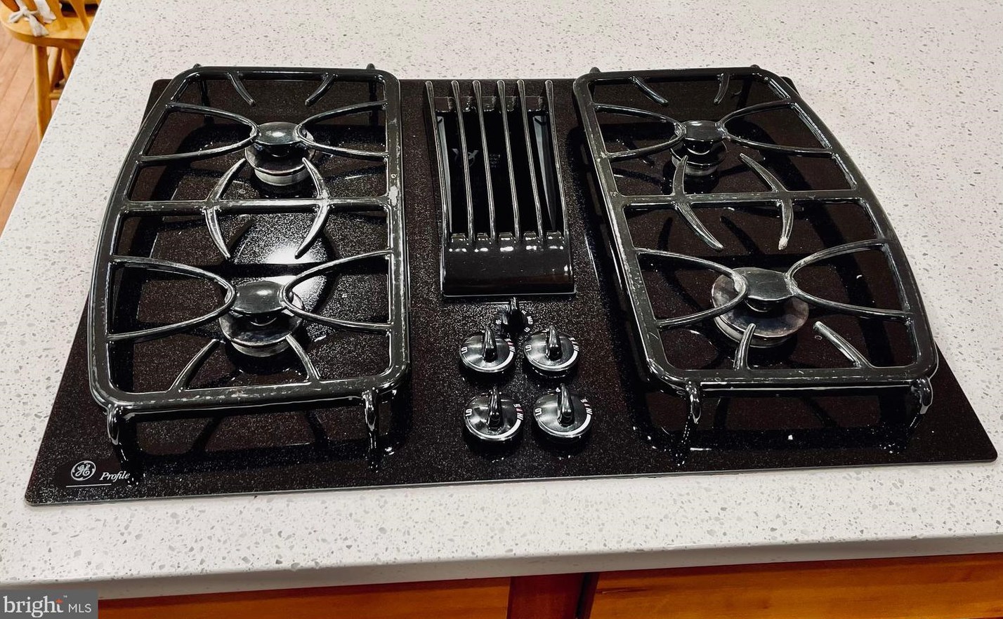 635 Beehive Way, Winchester VA  22601-6438 exterior