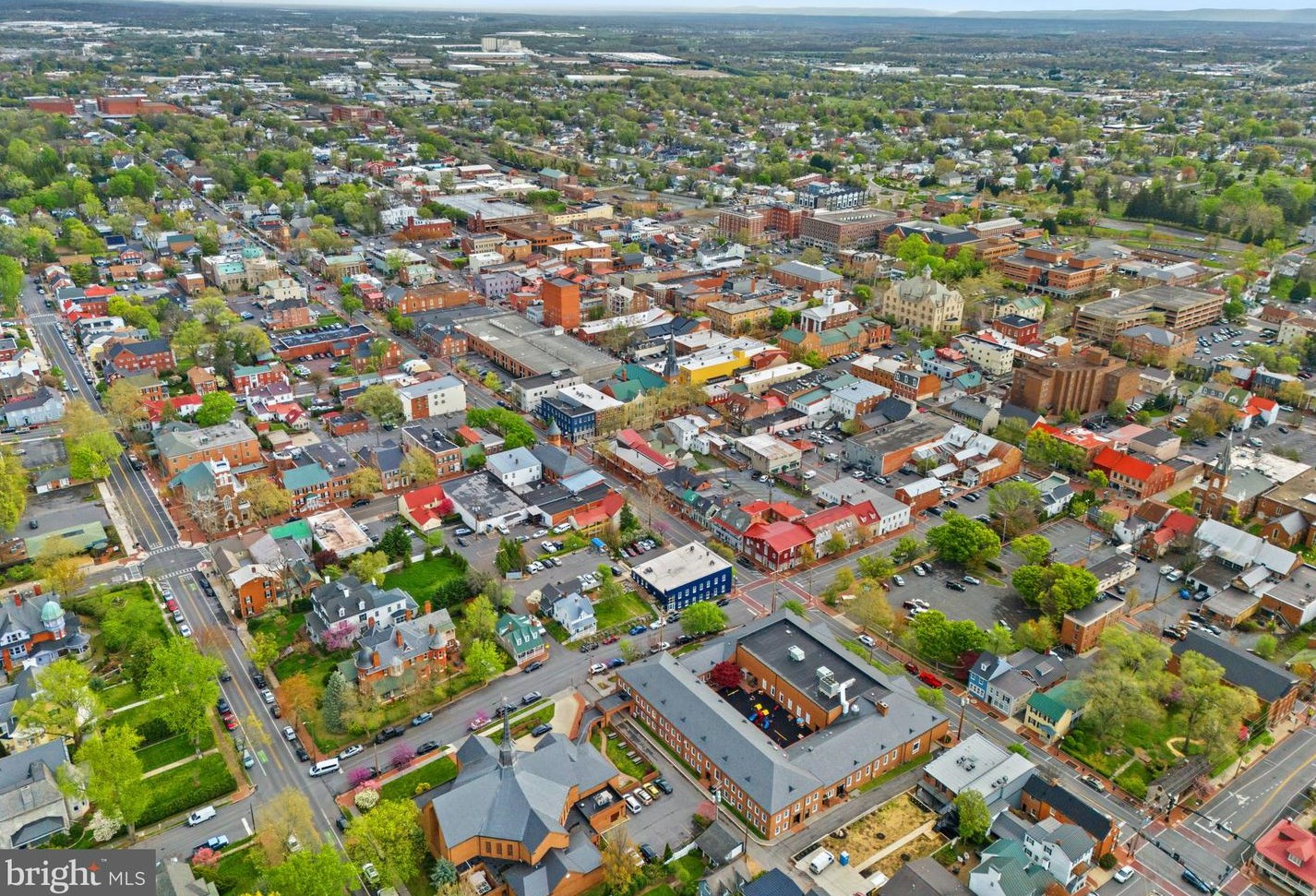 715 Washington St, Winchester VA  22601-3909 exterior