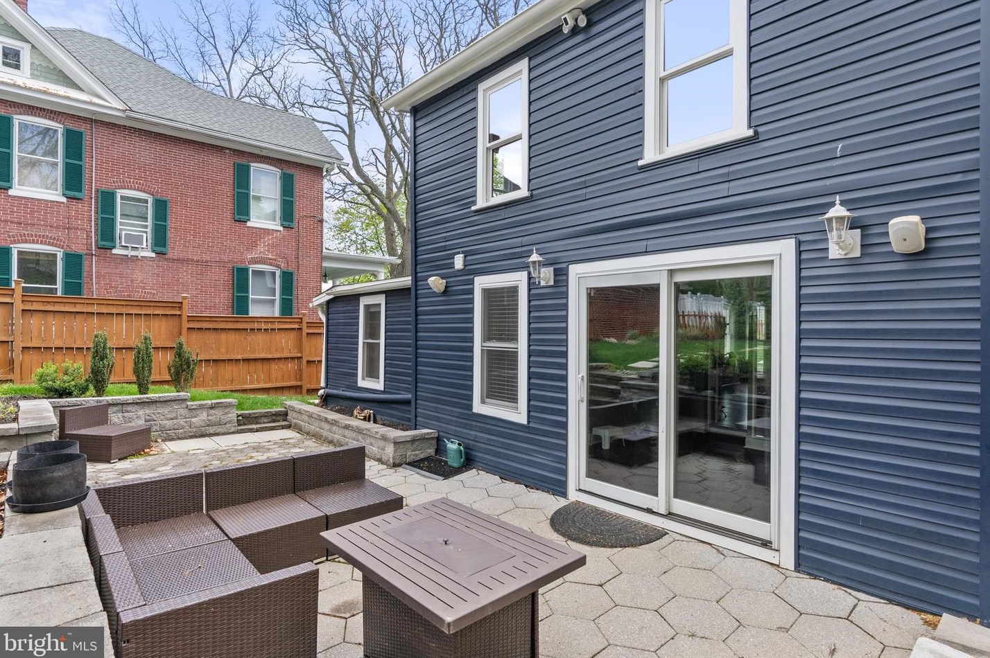 715 Washington St, Winchester VA  22601-3909 exterior