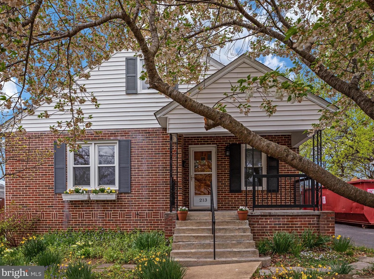 213 Molden Dr, Winchester VA  22601-5512 exterior