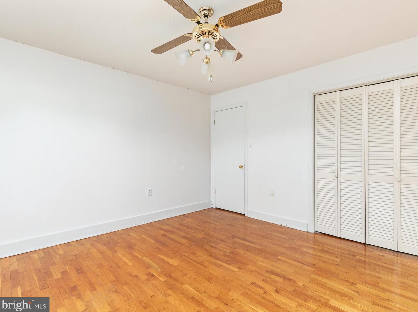 213 Molden Dr, Winchester VA  22601-5512 exterior