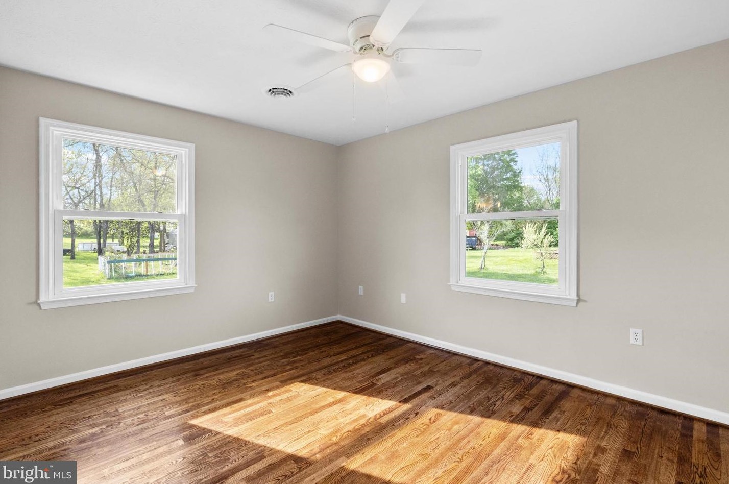 2918 Pleasant Vly Rd, Winchester VA  22601-5147 exterior