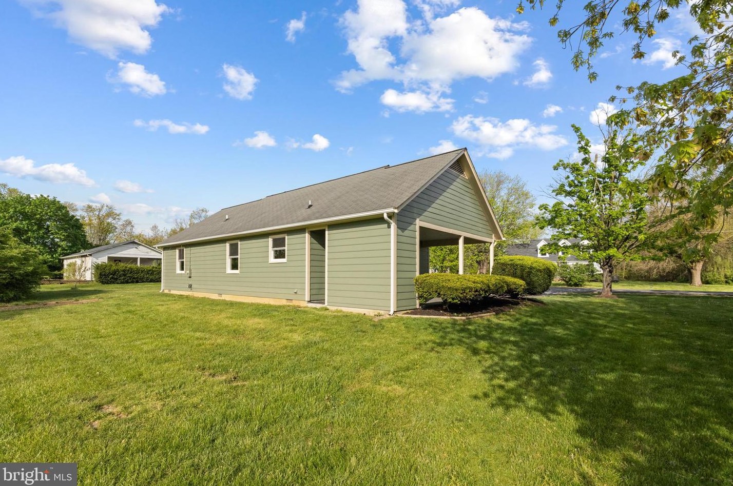 2918 Pleasant Vly Rd, Winchester VA  22601-5147 exterior