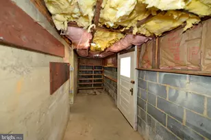 31 W Whitlock Ave, Winchester, VA 22601 - Photo 37