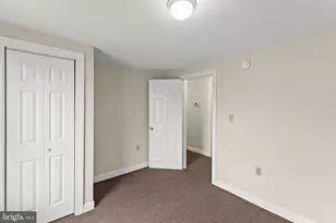 106 W Southwerk St, Winchester, VA 22601 - Photo 11
