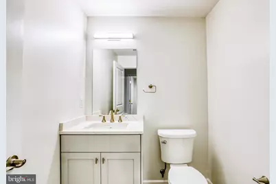 210 E Boscawen St #204, Winchester, VA 22601 - Photo 19