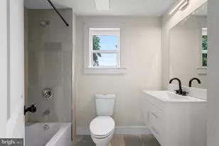 553 Highland Ave, Winchester, VA 22601 - Photo 11