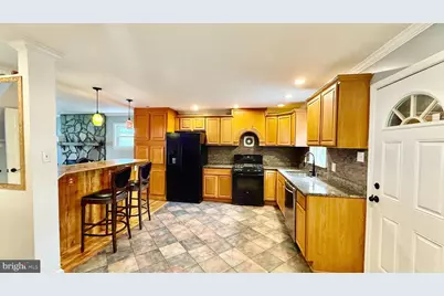 2250 Roosevelt Boulevard, Winchester, VA 22601 - Photo 5