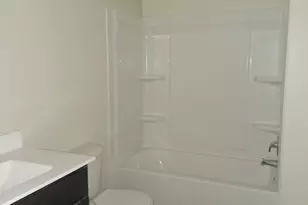 302 N Kent St, Winchester, VA 22601 - Photo 3