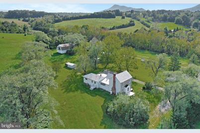100 Shady Lane - Photo 1