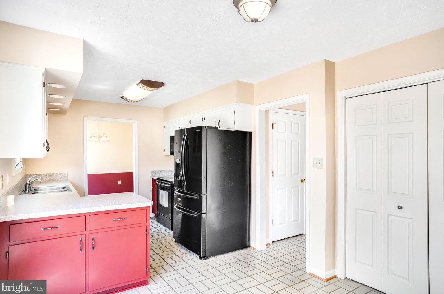 971 Auburn Ct, Front Royal VA  22630-5308 exterior