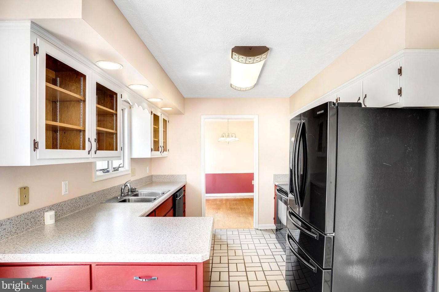 971 Auburn Ct, Front Royal VA  22630-5308 exterior