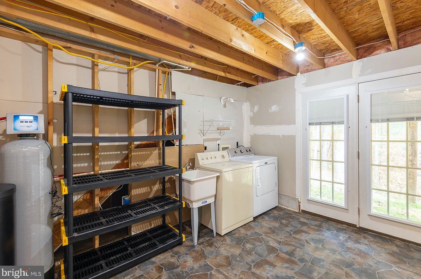 47 Willow Rd, Front Royal VA  22630-8984 exterior