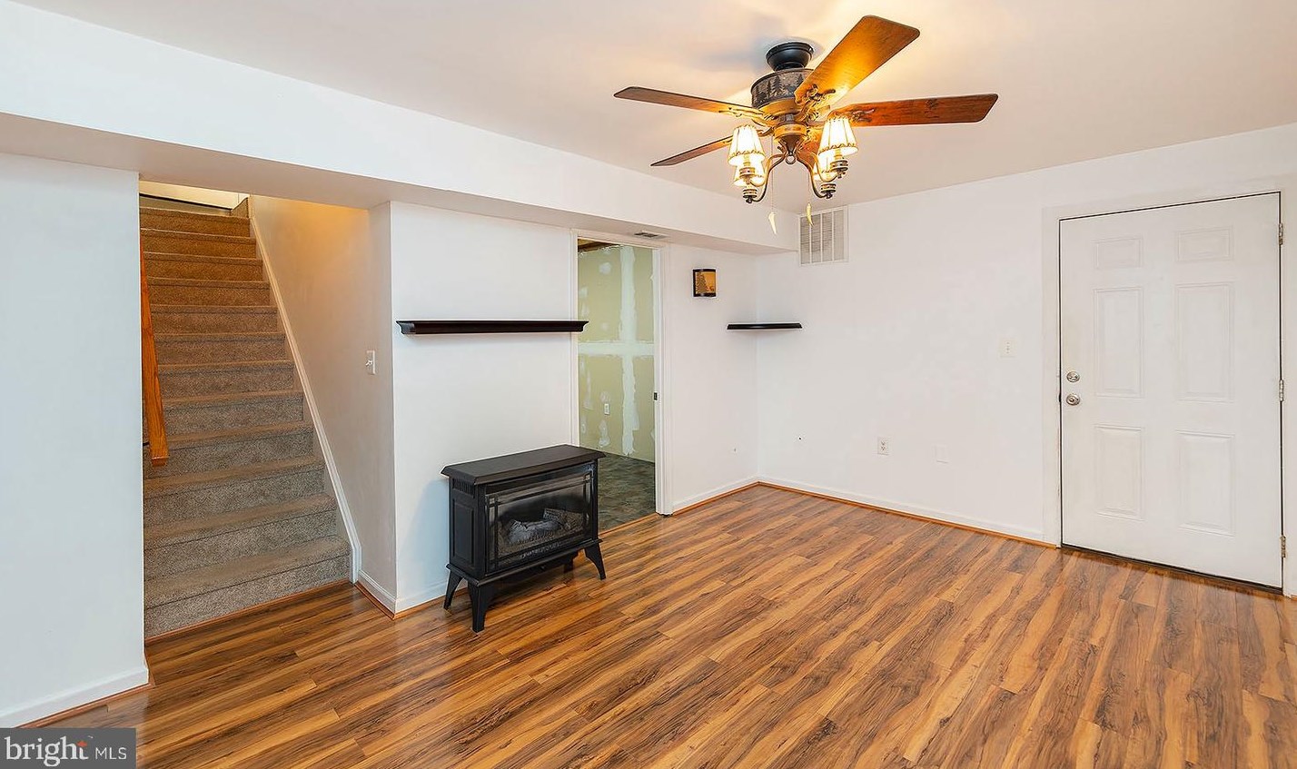 47 Willow Rd, Front Royal VA  22630-8984 exterior