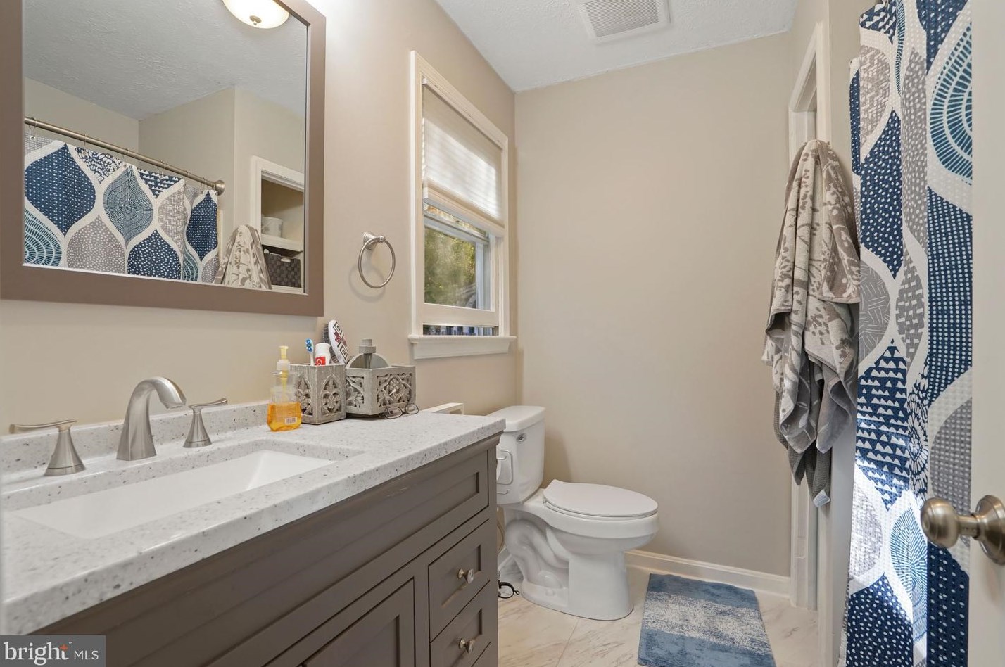 180 Oak Hts Rd, Front Royal VA  22630-5806 exterior