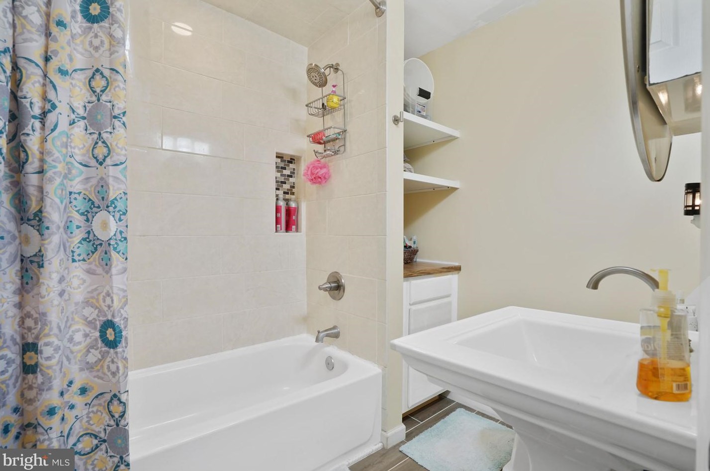180 Oak Hts Rd, Front Royal VA  22630-5806 exterior