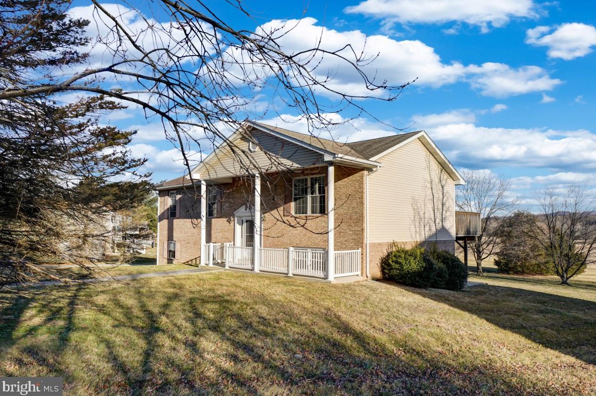 1141 Kesler Rd, Front Royal VA  22630-4661 exterior