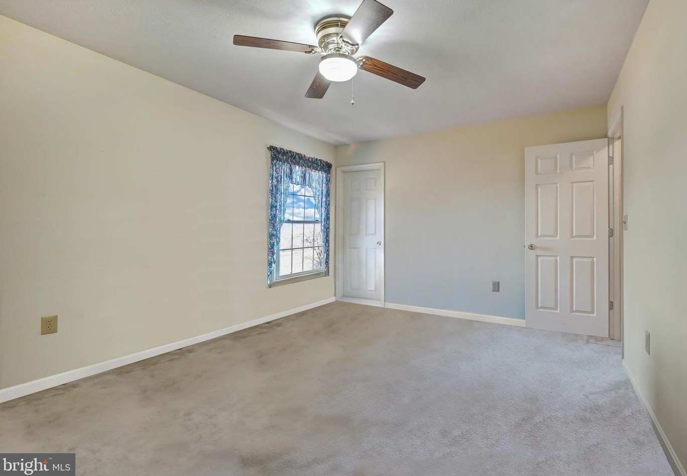 1141 Kesler Rd, Front Royal VA  22630-4661 exterior