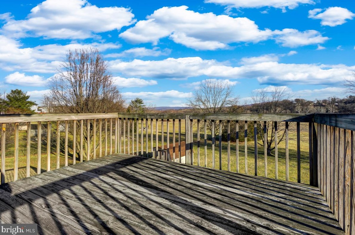 1141 Kesler Rd, Front Royal VA  22630-4661 exterior