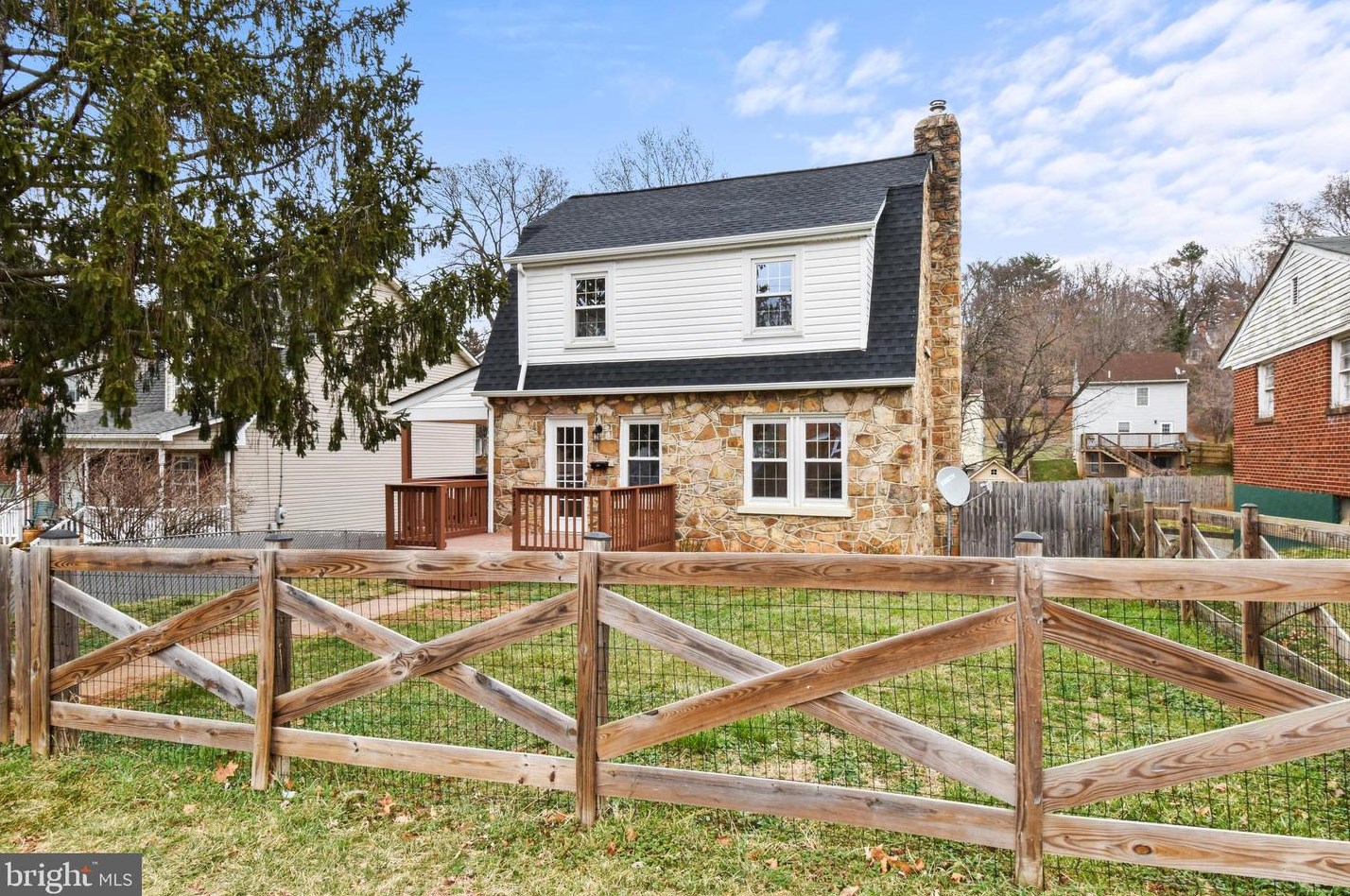 417 Kerfoot Ave, Front Royal VA  22630-2421 exterior