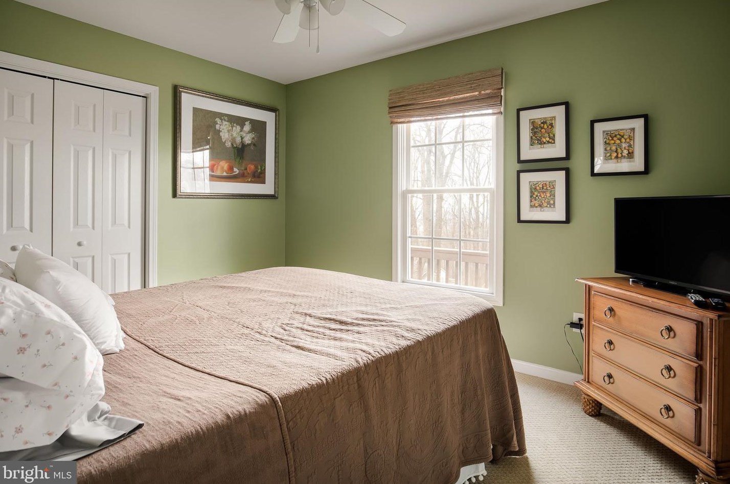 72 Pocahontas Rd, Front Royal VA  22630-5712 exterior