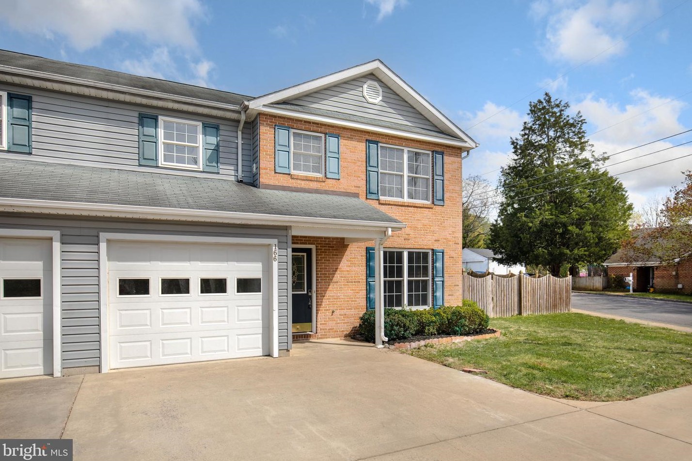 166 Kerfoot Ave, Front Royal VA  22630-2400 exterior