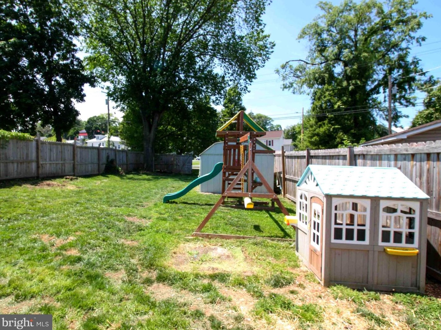 315 Pine St, Front Royal VA  22630-3121 exterior