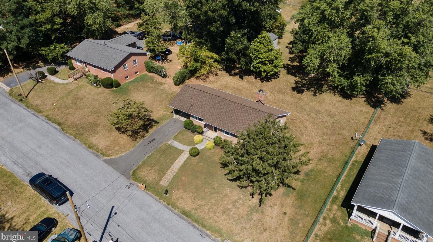116 15th St, Front Royal VA  22630-4110 exterior