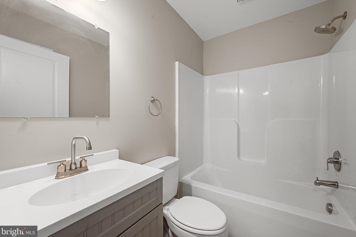 720 Parkview Dr, Front Royal VA  22630-2214 exterior