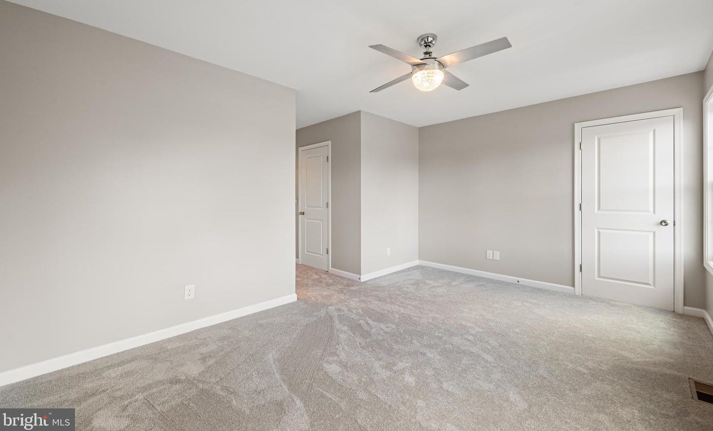 720 Parkview Dr, Front Royal VA  22630-2214 exterior