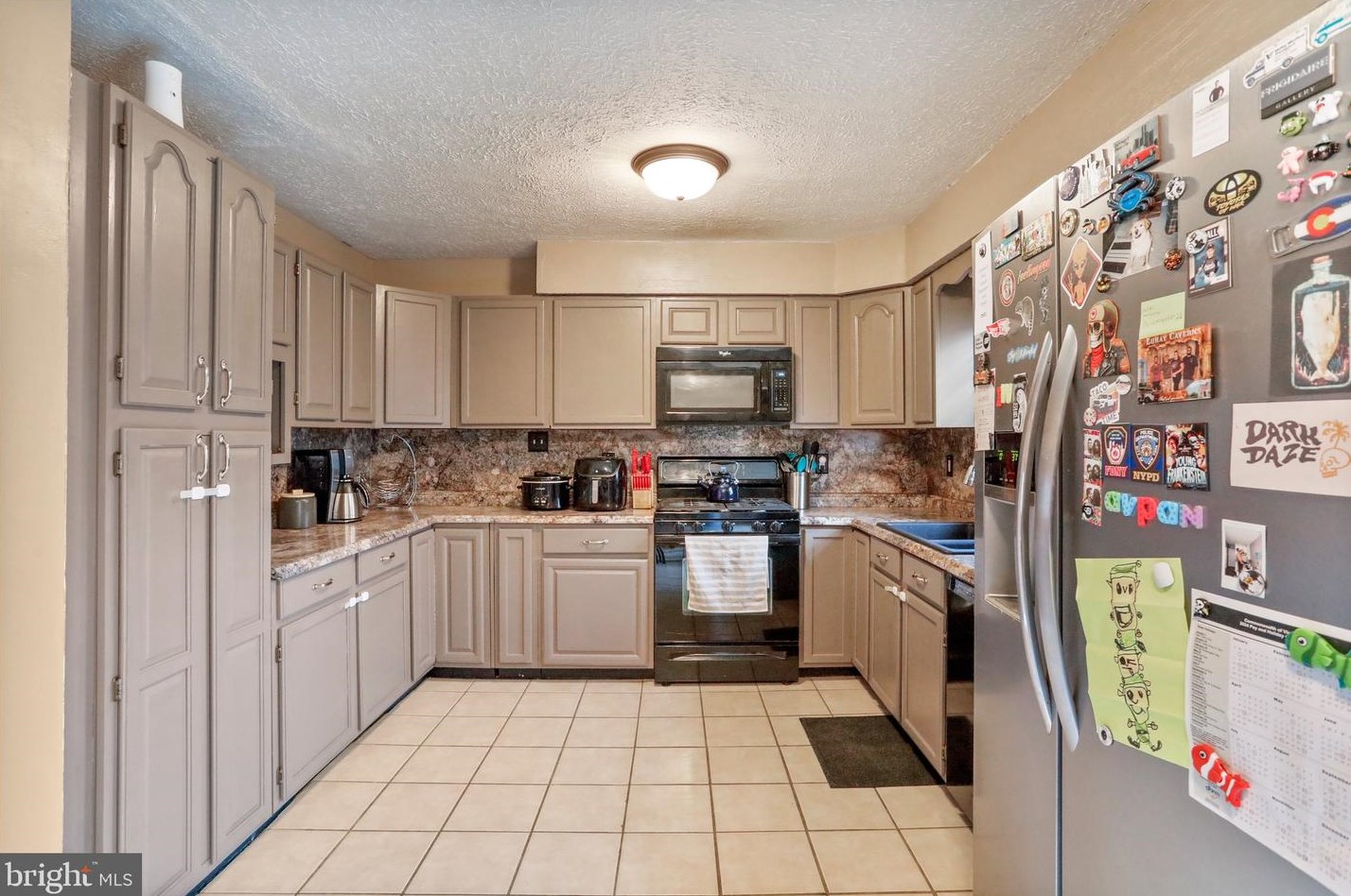 130 Juniper Dr, Front Royal VA  22630-9333 exterior