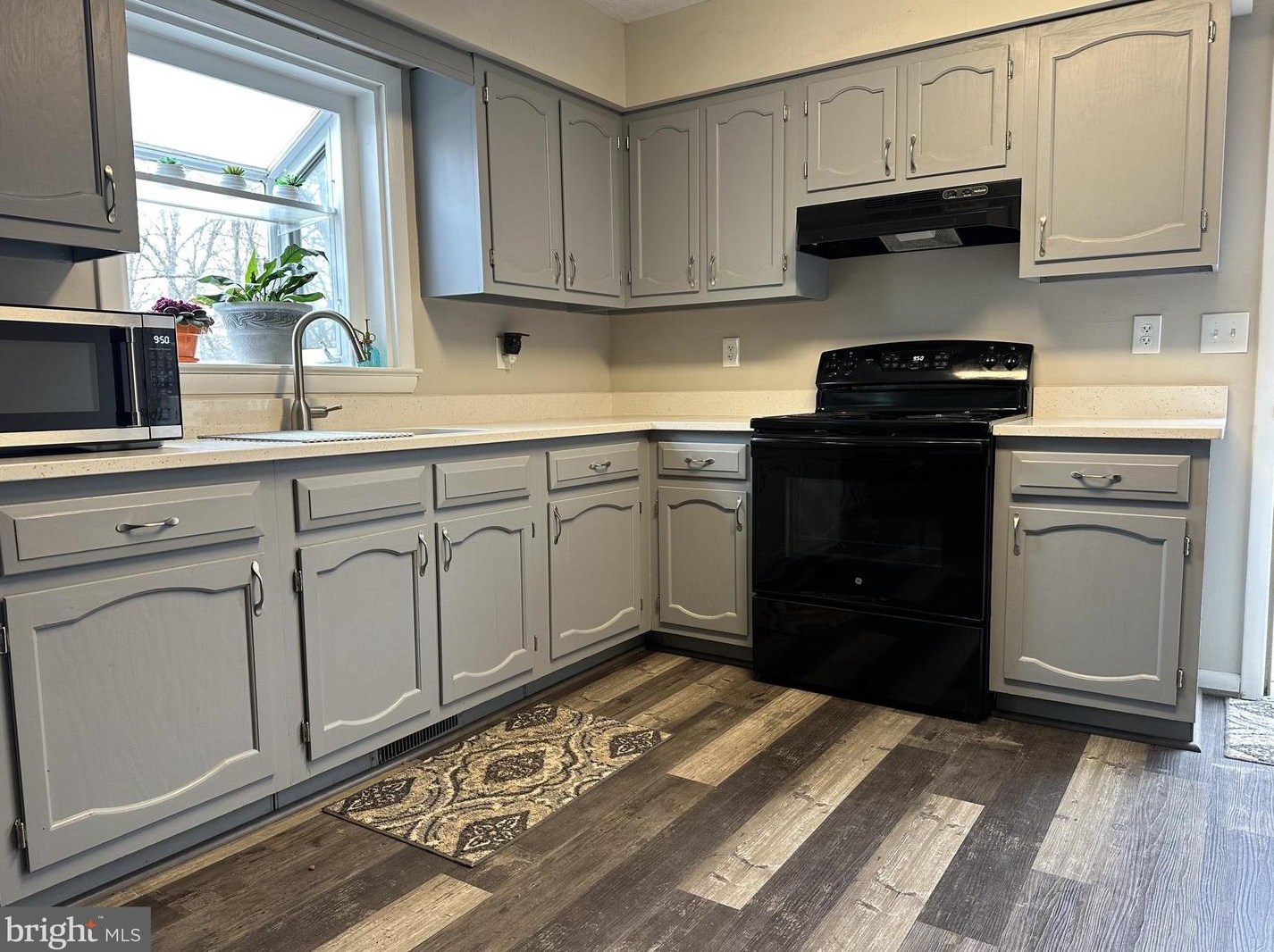 71 Downing Farm Rd, Front Royal VA  22630-5694 exterior