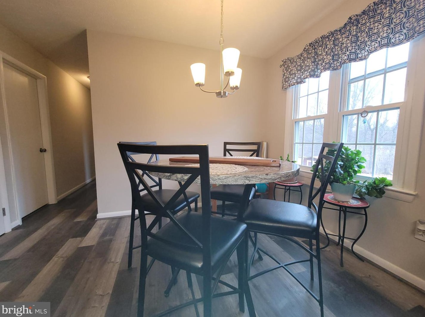 71 Downing Farm Rd, Front Royal VA  22630-5694 exterior