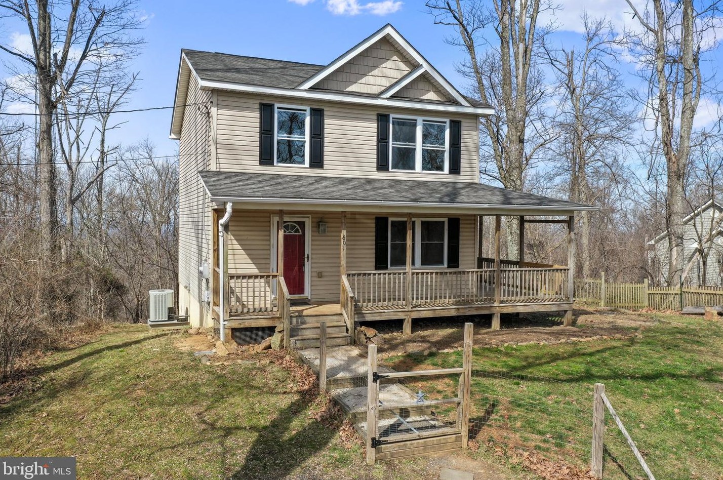 801 High Top Rd, Linden VA  22642-5445 exterior