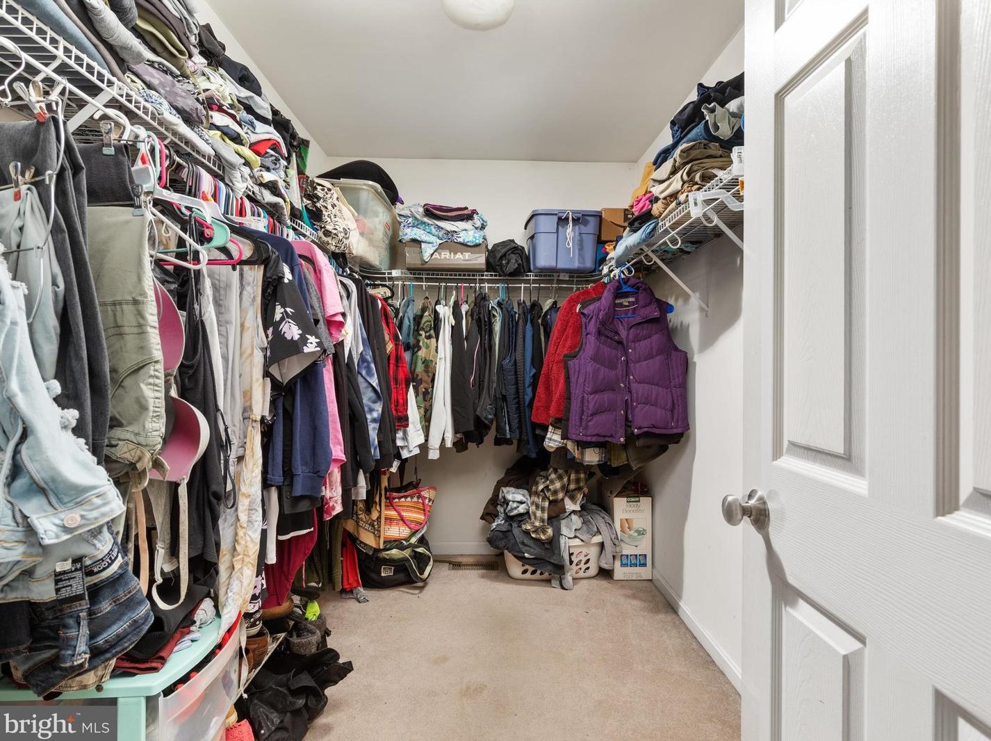 4079 Blue Mountain Rd, Front Royal VA  22630-3880 exterior