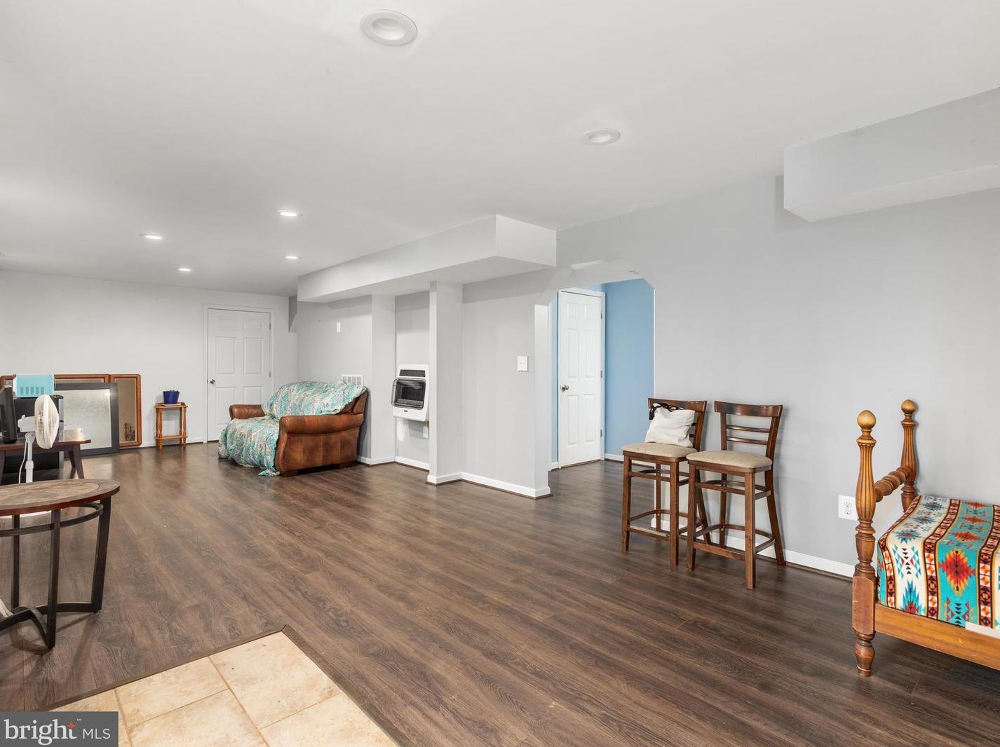 4079 Blue Mountain Rd, Front Royal VA  22630-3880 exterior