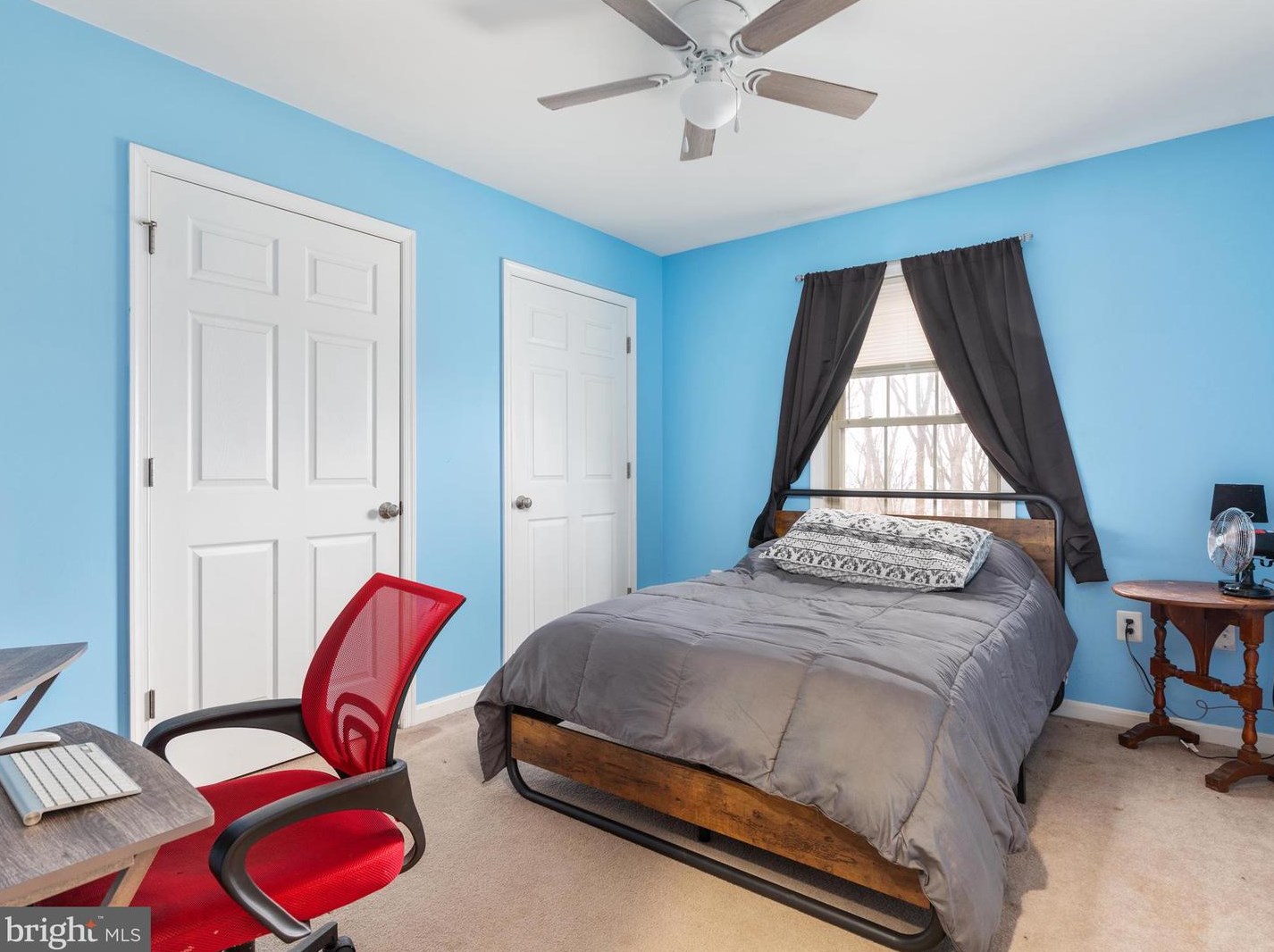 4079 Blue Mountain Rd, Front Royal VA  22630-3880 exterior