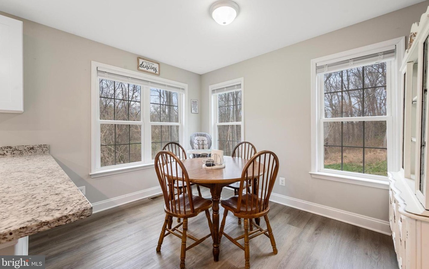 117 Apple Way, Front Royal VA  22630-9330 exterior