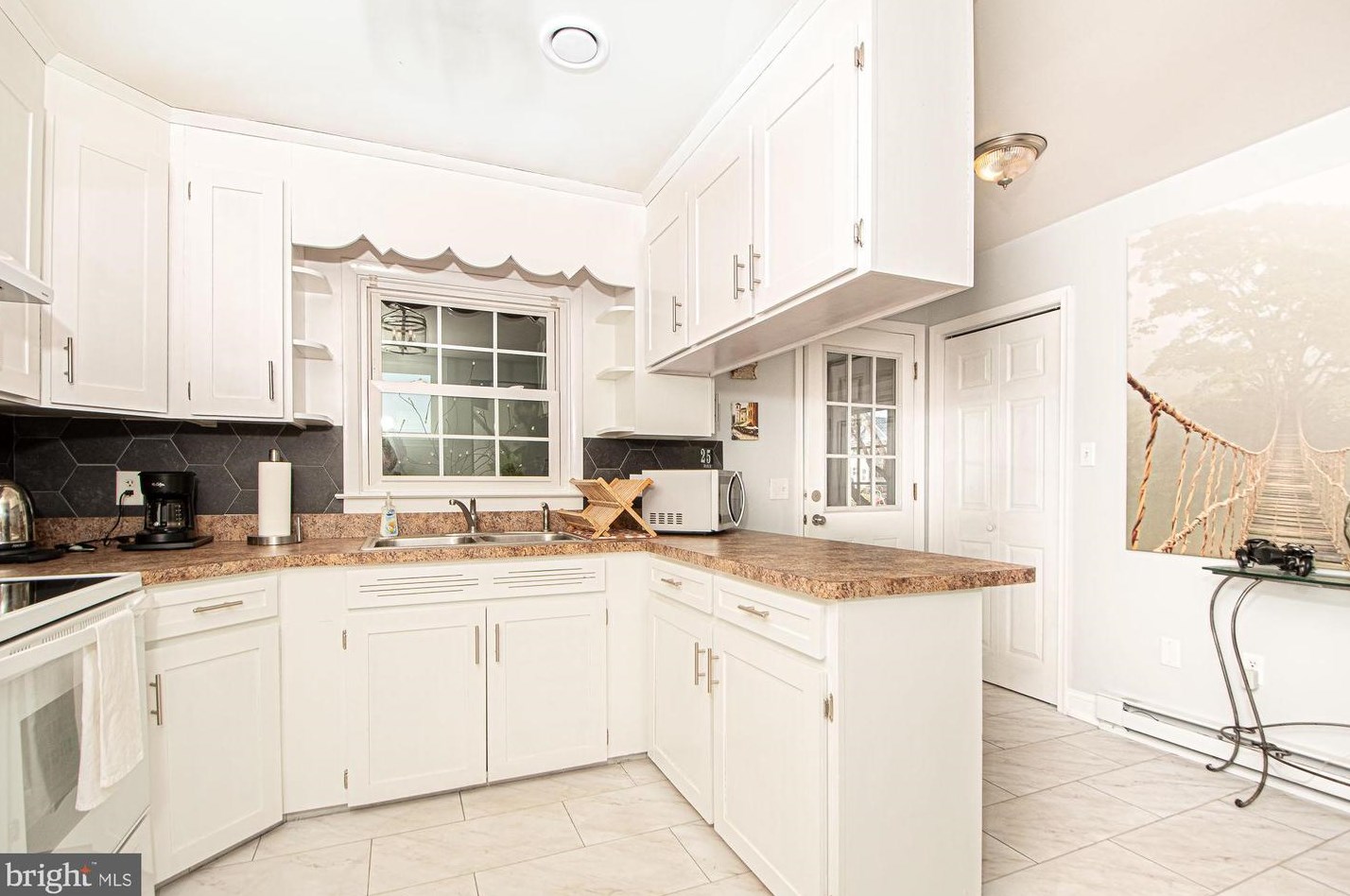 810 Virginia Ave, Front Royal VA  22630-3533 exterior