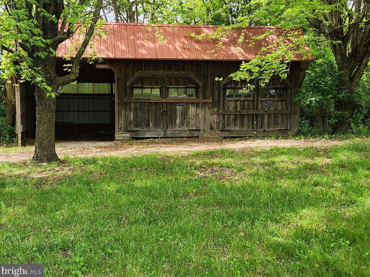 34 King David Dr, Linden VA  22642-6323 exterior