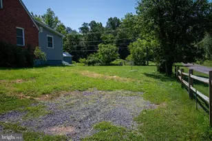 2450 Happy Creek Rd, Front Royal, VA 22630 - Photo 11