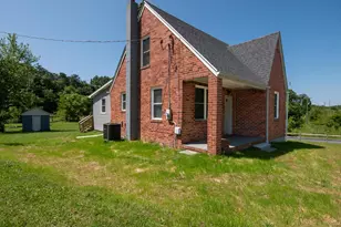 2450 Happy Creek Rd, Front Royal, VA 22630 - Photo 5