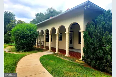 422 Laura Virginia Hale Place, Front Royal, VA 22630 - Photo 3