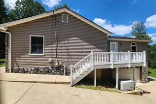 302 Hidden View Ln, Front Royal, VA 22630 - Photo 3