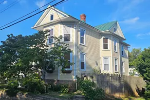 20 Blue Ridge Ave, Front Royal, VA 22630 - Photo 3