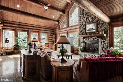 226 Twin Oaks Drive, Bentonville, VA 22610 - Photo 5