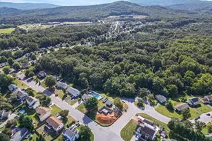 1047 Goodview Dr, Front Royal, VA 22630 - Photo 3