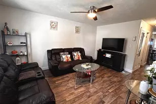 349 Ritenour St, Front Royal, VA 22630 - Photo 7