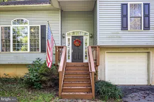 126 Locust Tree Ln, Front Royal, VA 22630 - Photo 5